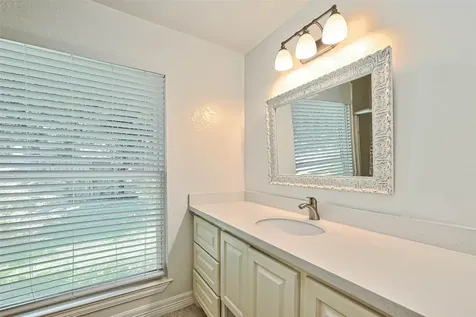 2922 Lakefield Way Sugar Land TX 77479