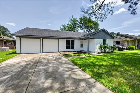 12614 Hunting Brook Drive Houston TX 77099