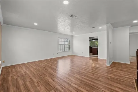 430 W Redway Lane W Houston TX 77598