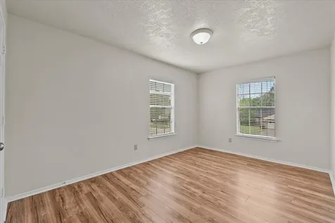 430 W Redway Lane W Houston TX 77598