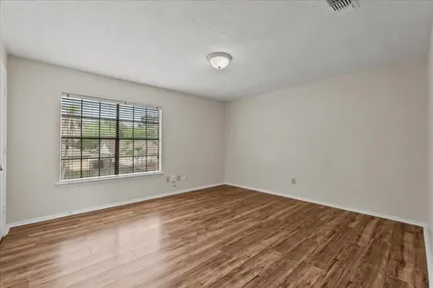 430 W Redway Lane W Houston TX 77598