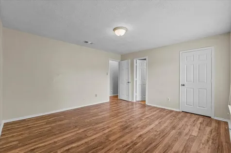 430 W Redway Lane W Houston TX 77598