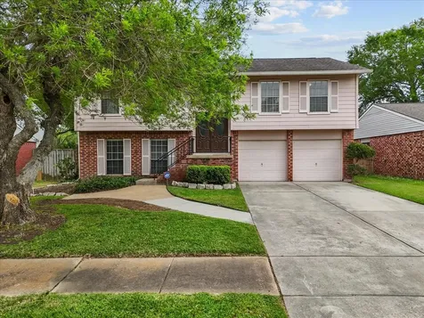 430 W Redway Lane W Houston TX 77598