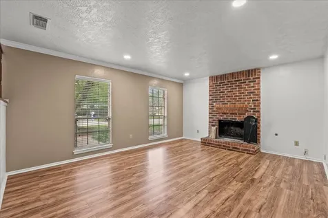 430 W Redway Lane W Houston TX 77598