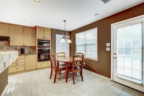 22 S Greywing Place The Woodlands TX 77382