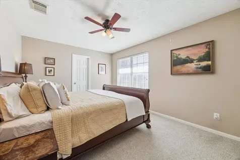5242 Eigel Street Houston TX 77007