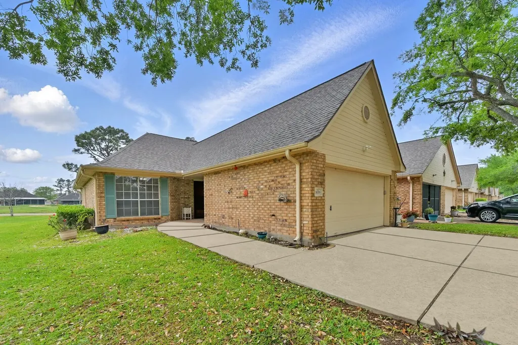 3638 Teakwood Drive Pearland TX 77584