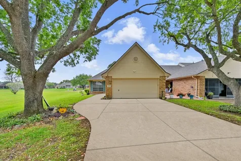 3638 Teakwood Drive Pearland TX 77584