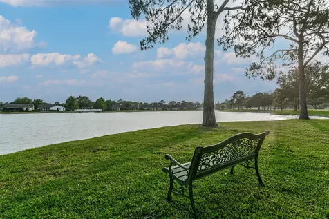3638 Teakwood Drive Pearland TX 77584