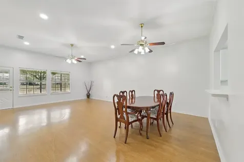 3638 Teakwood Drive Pearland TX 77584