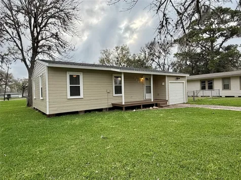 234 Jasmine Street Lake Jackson TX 77566