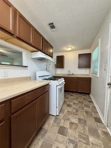 234 Jasmine Street Lake Jackson TX 77566