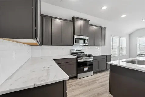 2115 Spring Hollow Drive Baytown TX 77521