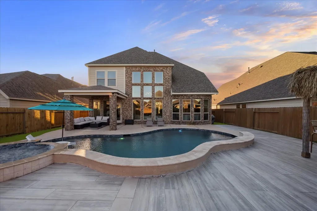 3705 Bonham Hills Lane Pearland TX 77584