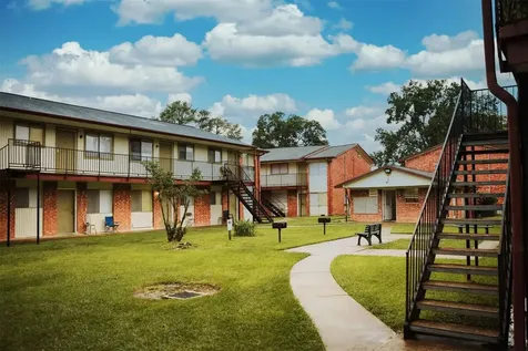 4422 Weaver Road 707 Houston TX 77016