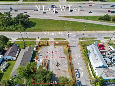 802 E 32nd Street Houston TX 77022