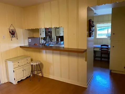 1609 Pin Oak Drive Huntsville TX 77340