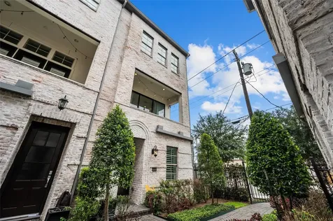 4045 Leeland Street Houston TX 77023