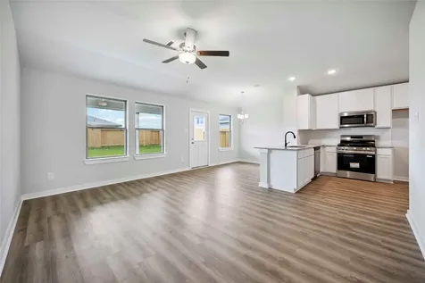 805 Clear Valley Lane Dayton TX 77535