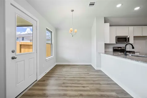 805 Clear Valley Lane Dayton TX 77535