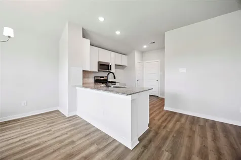 805 Clear Valley Lane Dayton TX 77535