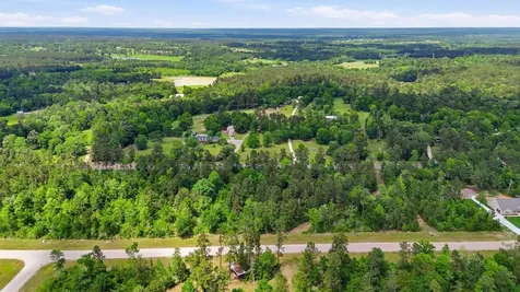 323 Iron Horse Road Willis TX 77358