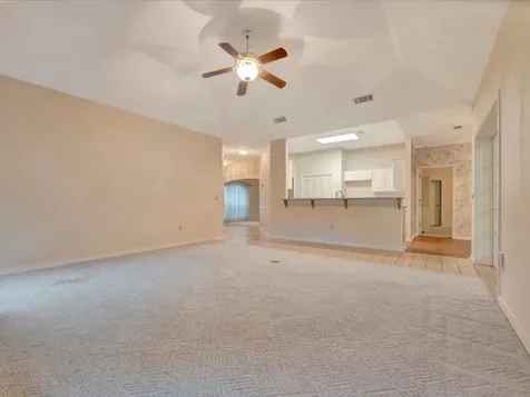 8 Columbia Court Lufkin TX 75901