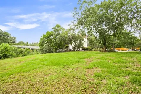 2 Magnolia Bend Drive Houston TX 77024