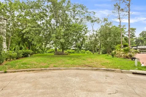 2 Magnolia Bend Drive Houston TX 77024