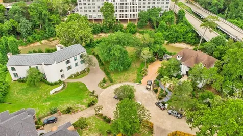 2 Magnolia Bend Drive Houston TX 77024