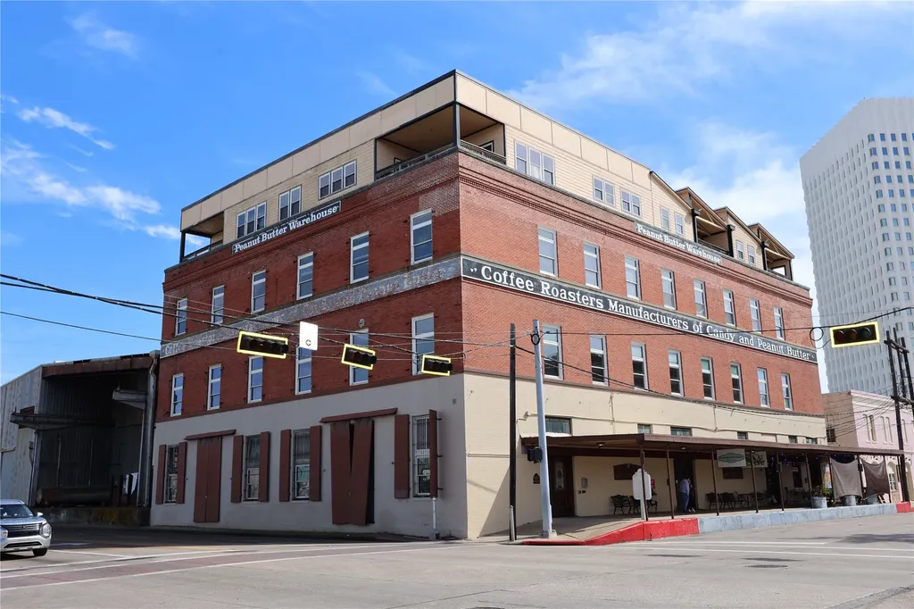 1927 Harborside Drive 405 Galveston TX 77550