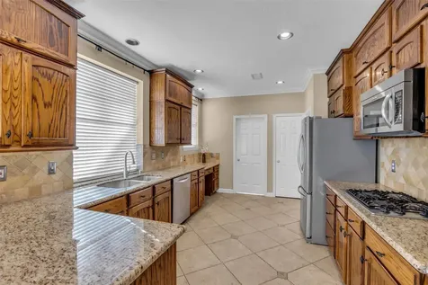 34 Ginger Bay Place The Woodlands TX 77382