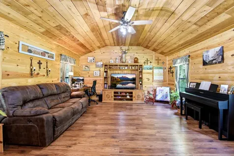 27160 Highway 146 N Cleveland TX 77327