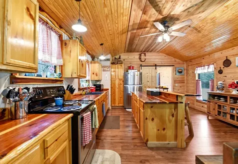 27160 Highway 146 N Cleveland TX 77327