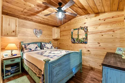 27160 Highway 146 N Cleveland TX 77327
