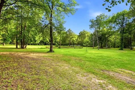 27160 Highway 146 N Cleveland TX 77327