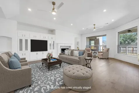 686 Edgewood Drive Montgomery TX 77356
