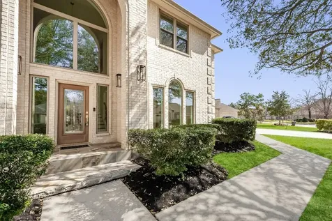 686 Edgewood Drive Montgomery TX 77356
