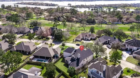 686 Edgewood Drive Montgomery TX 77356