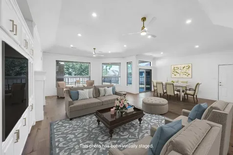 686 Edgewood Drive Montgomery TX 77356