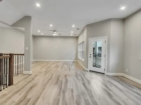 1122 W 16th Street C Houston TX 77008