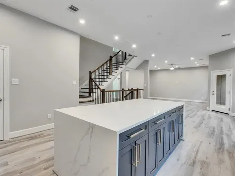 1122 W 16th Street C Houston TX 77008