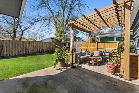 1118 Jocelyn Street Houston TX 77023