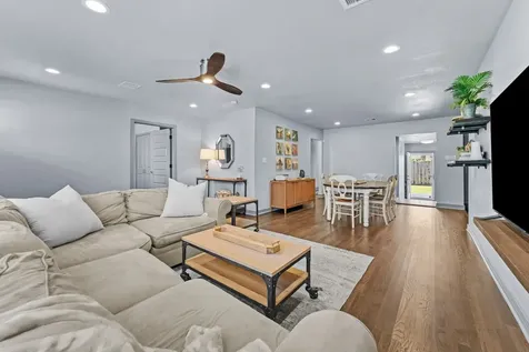 1118 Jocelyn Street Houston TX 77023