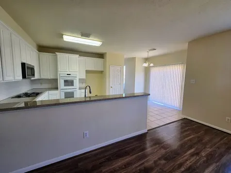 5515 Gatesprings Lane Sugar Land TX 77479