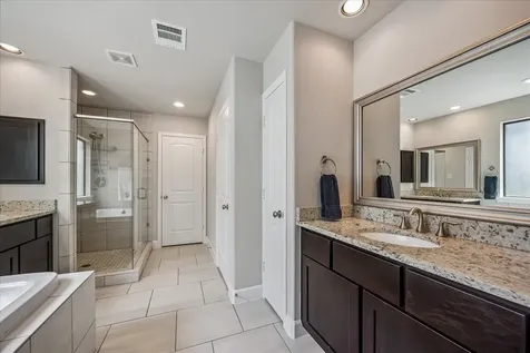 832B W 26th Street Houston TX 77008