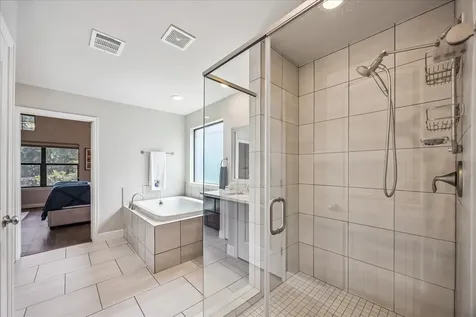 832B W 26th Street Houston TX 77008