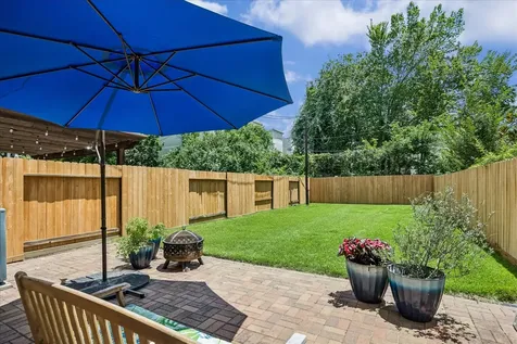832B W 26th Street Houston TX 77008