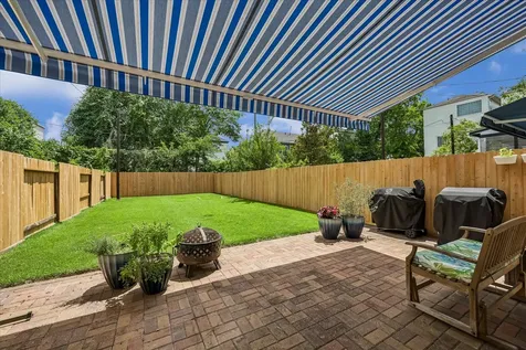 832B W 26th Street Houston TX 77008