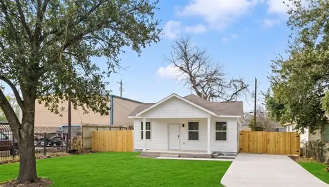 4415 Castor Street Houston TX 77022